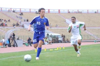 هجمة يابانية على مرمى المنتخب اليمني هجمة يابانية على مرمى المنتخب اليمني