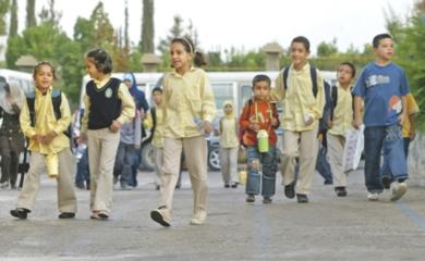 عودة طلاب الضاحية الجنوبية إلى مدارسهم