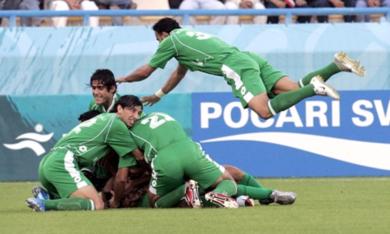 العراقيون يحلمون بالطيران إلى نهائي اسياد الدوحة العراقيون يحلمون بالطيران إلى نهائي اسياد الدوحة