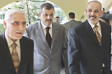 وزير الداخلية السوري اللوء بسام عبد المجيد مع نظيره العراقي جواد البولاني
