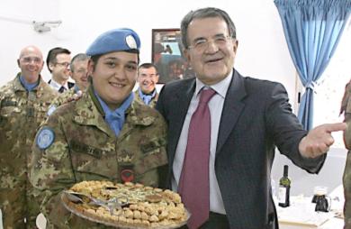 رئيس وزراء ايطاليا رومانو برودي في زيارة رسمية إلى بيروت