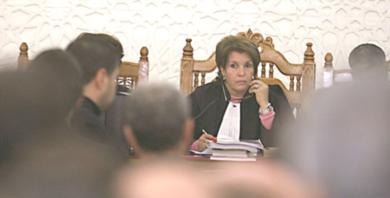 القاضية فتيحة ابراهيمي تترأس الجلسة