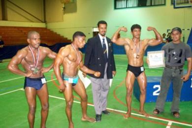 جانب من الاستعراض جانب من الاستعراض