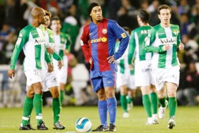 برشلونه يحاول الهروب من الضغوطات برشلونه يحاول الهروب من الضغوطات