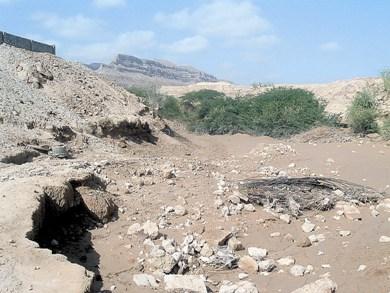 أضرار التربة بأحد وديان السوم أضرار التربة بأحد وديان السوم