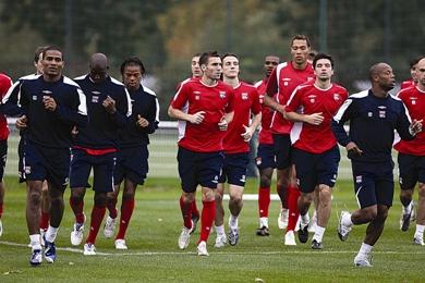 ليون مطالب بالفوز أكثر من غيره ليون مطالب بالفوز أكثر من غيره