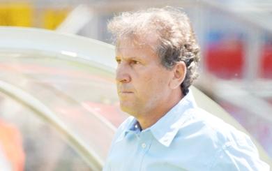 زيكو يرى أن تدريب الاندية احسن من تدريب المنتخبات زيكو يرى أن تدريب الاندية احسن من تدريب المنتخبات