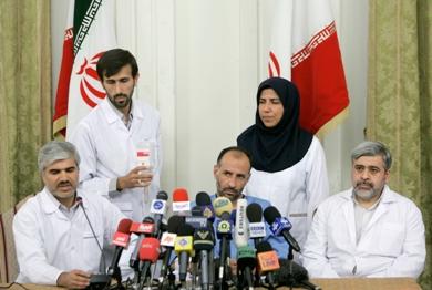 الفريق الطبي يقول أن الدبلوماسي تعرض للتعذيب
