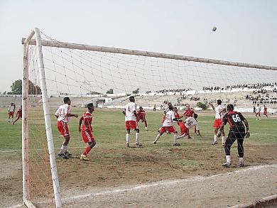 هجمة حسانية على مرمى الشعب