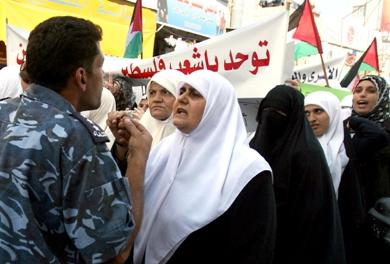 جانب من المتظاهرات