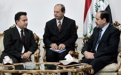 المالكي يستقبل وزير الخارجية التركي علي باباجان