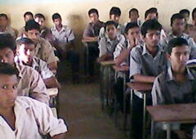 طلاب ثانوية عزان طلاب ثانوية عزان