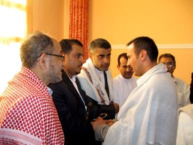 أحمد علي عبدالله صالح يقدم العزاء لنجل المرحوم أحمد علي عبدالله صالح يقدم العزاء لنجل المرحوم