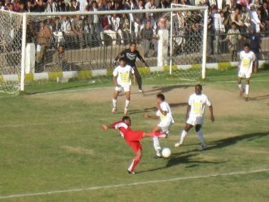 من مباراة اليرموك  وأهلي صنعاء
