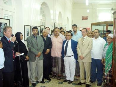 مدير المركز الثقافي الفرنسي أثناء القاء كلمته أمس مدير المركز الثقافي الفرنسي أثناء القاء كلمته أمس