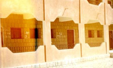 مدرسة امقاع الجديدة التي لم تتسع لطلابها مدرسة امقاع الجديدة التي لم تتسع لطلابها