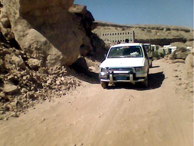 طريق بحاجة إلى سفلتة طريق بحاجة إلى سفلتة