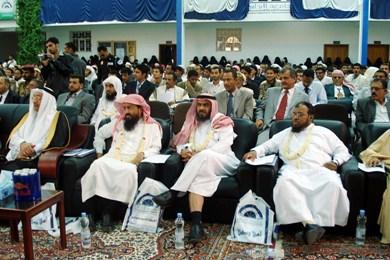 جانب من كبار الحضور جانب من كبار الحضور