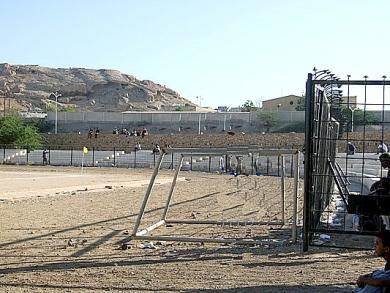 مقاولات إعادة تأهيل الملاعب فشلت في وقت قصير مقاولات إعادة تأهيل الملاعب فشلت في وقت قصير