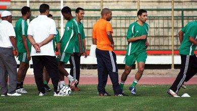 إحدى الحصص التدريبية للمنتخب الوطني إحدى الحصص التدريبية للمنتخب الوطني