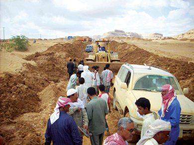 أعمال شق الطريق في منطقة حكمة أعمال شق الطريق في منطقة حكمة