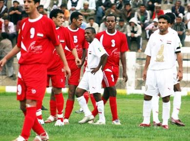 التلال التلال