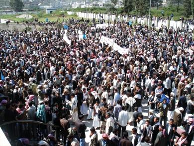 المهرجان الجماهيري لأحزاب المشترك بإب أمس المهرجان الجماهيري لأحزاب المشترك بإب أمس