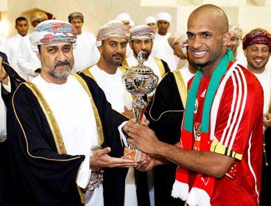 العماني علي الحبسي أفضل حارس في البطولة العماني علي الحبسي أفضل حارس في البطولة