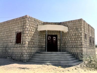 الوحدة الصحية وتبدو مغلقة الوحدة الصحية وتبدو مغلقة