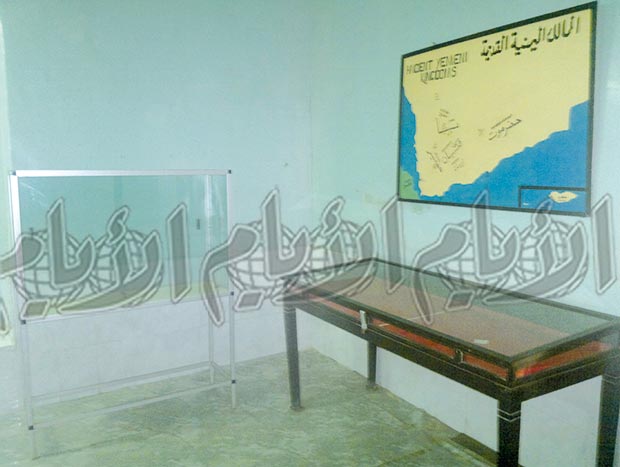 المتحف خالٍ من
الآثار و التحف المتحف خالٍ من
الآثار و التحف