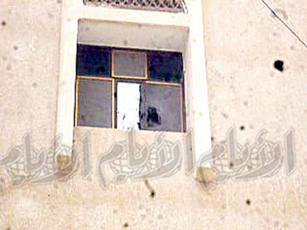 طلقات الأعيرة المتوسطة طالت المساكن طلقات الأعيرة المتوسطة طالت المساكن
