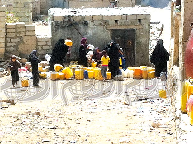 نساء يجلبنا الماء نساء يجلبنا الماء