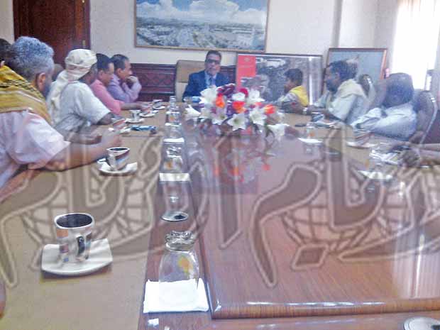أبناء الصبيحة يطلعون محافظ عدن أبناء الصبيحة يطلعون محافظ عدن