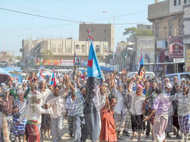 مشهد من مهرجان لبناء الجنوب في الضالع مشهد من مهرجان لبناء الجنوب في الضالع