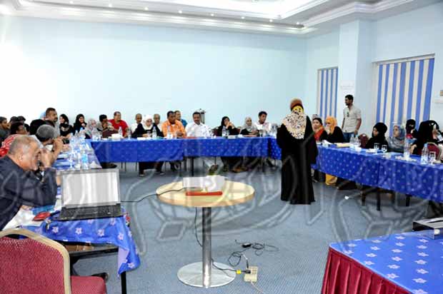 جانب من إجتماع الورشة بعدن جانب من إجتماع الورشة بعدن