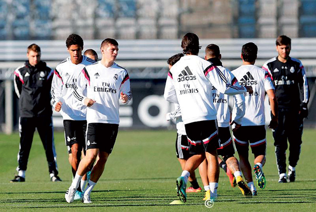 فريق ريال مدريد فريق ريال مدريد