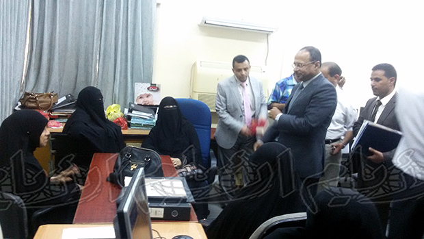وأشار الوزير إلى أن “عدن مقبلة على أعمال تطويرية فيما يخص خدمة الاتصالات والإنترنت وأشار الوزير إلى أن “عدن مقبلة على أعمال تطويرية فيما يخص خدمة الاتصالات والإنترنت
