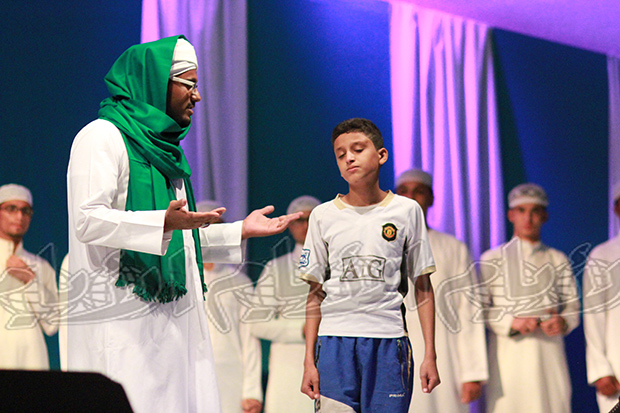 جانب من الحفل المهرجاني جانب من الحفل المهرجاني