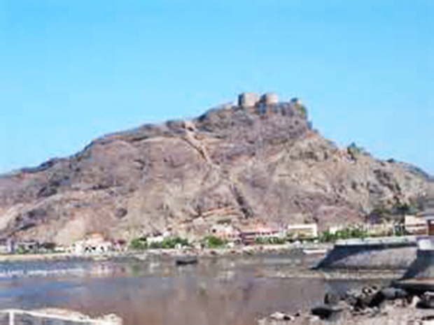 صورة لقلعة صيرة صورة لقلعة صيرة