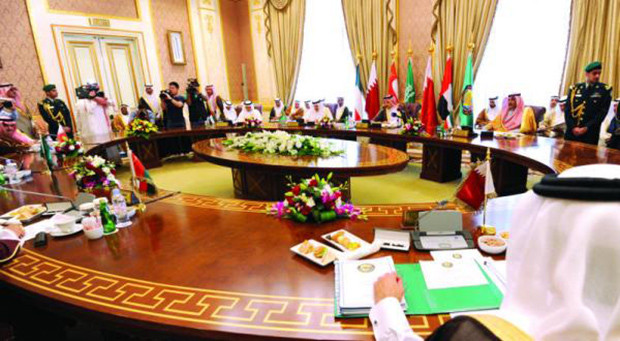 خلال المؤتمر الصحافي لوزراء خارجية دول مجلس التعاون الذي عُقد في مطار القاعدة الجوية بالرياض خلال المؤتمر الصحافي لوزراء خارجية دول مجلس التعاون الذي عُقد في مطار القاعدة الجوية بالرياض