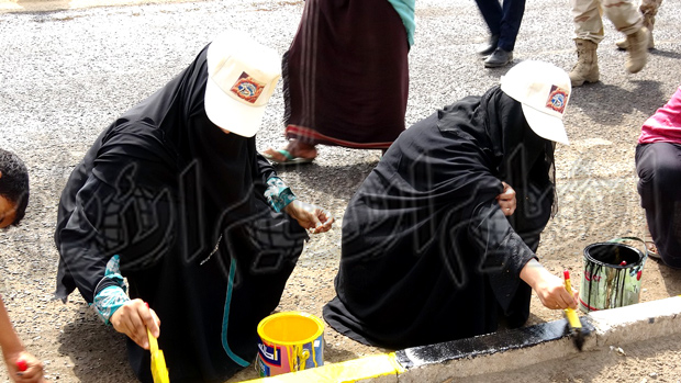 مشاركة متطوعات بالحملة مشاركة متطوعات بالحملة
