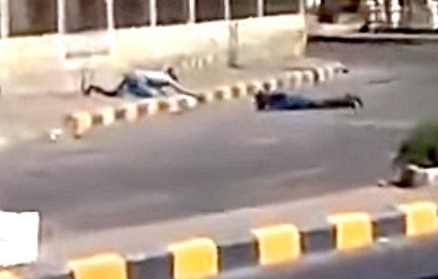أثناء إنقاذ عبدالرؤوف أثناء إنقاذ عبدالرؤوف