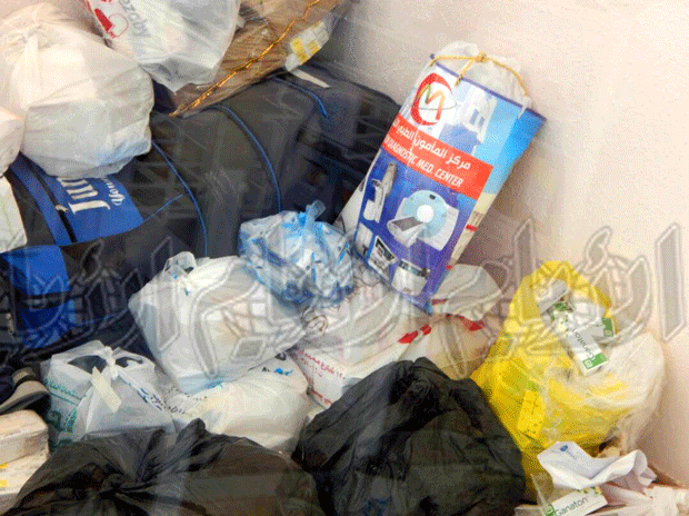 كميات من الأدوية المضبوطة بالمطار كميات من الأدوية المضبوطة بالمطار