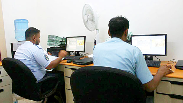 احد الاقسام بالادارة احد الاقسام بالادارة