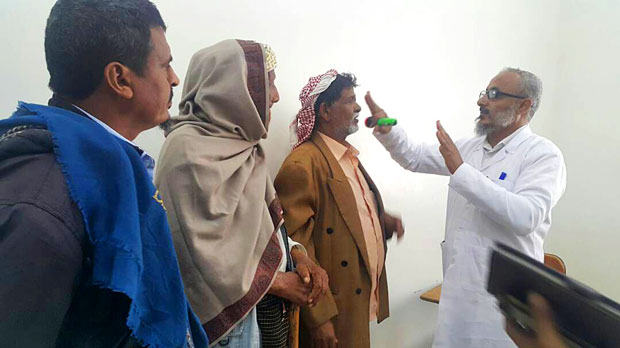 جانب أخر من التدشين بالمخيم الطبي