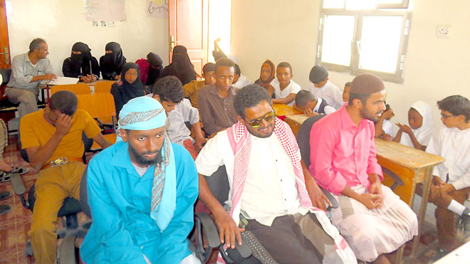جانب من الحضور بالحفل جانب من الحضور بالحفل
