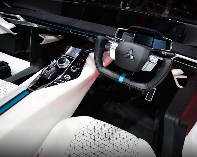 تطوير ديناميكا الهواء، بالإضافة إلى توفير أداء وتكنولوجيا 4WD