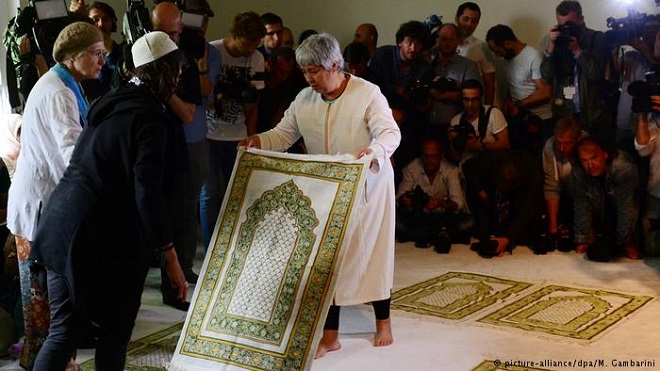 سيران أطيش، مؤسسة مسجد ابن رشد-غوته في برلين تدعو لأن تكون هناك ضريبة للمسجد على غرار ضريبة الكنيسة سيران أطيش، مؤسسة مسجد ابن رشد-غوته في برلين تدعو لأن تكون هناك ضريبة للمسجد على غرار ضريبة الكنيسة