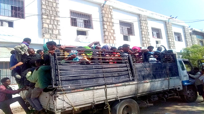حزام زنجبار يحبط عملية تهريب مهاجرين أفارقة حزام زنجبار يحبط عملية تهريب مهاجرين أفارقة