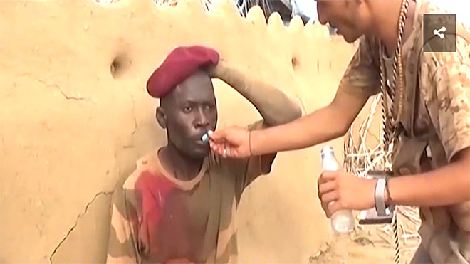 جماعة الحوثي تستنجد بالسودان للانسحاب من التحالف جماعة الحوثي تستنجد بالسودان للانسحاب من التحالف